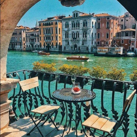 Meet your Posher, Kathleen - Picture 1 of 1